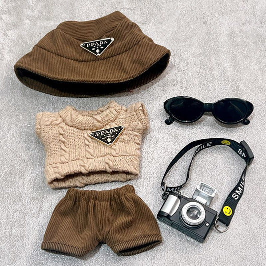 British Street Style Doll Outfit – Corduroy Hat, Shorts & Knit Sweater for 17cm Dolls
