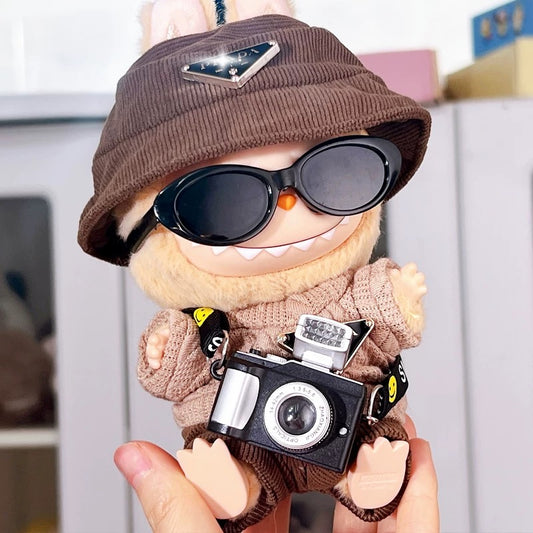 British Street Style Doll Outfit – Corduroy Hat, Shorts & Knit Sweater for 17cm Dolls