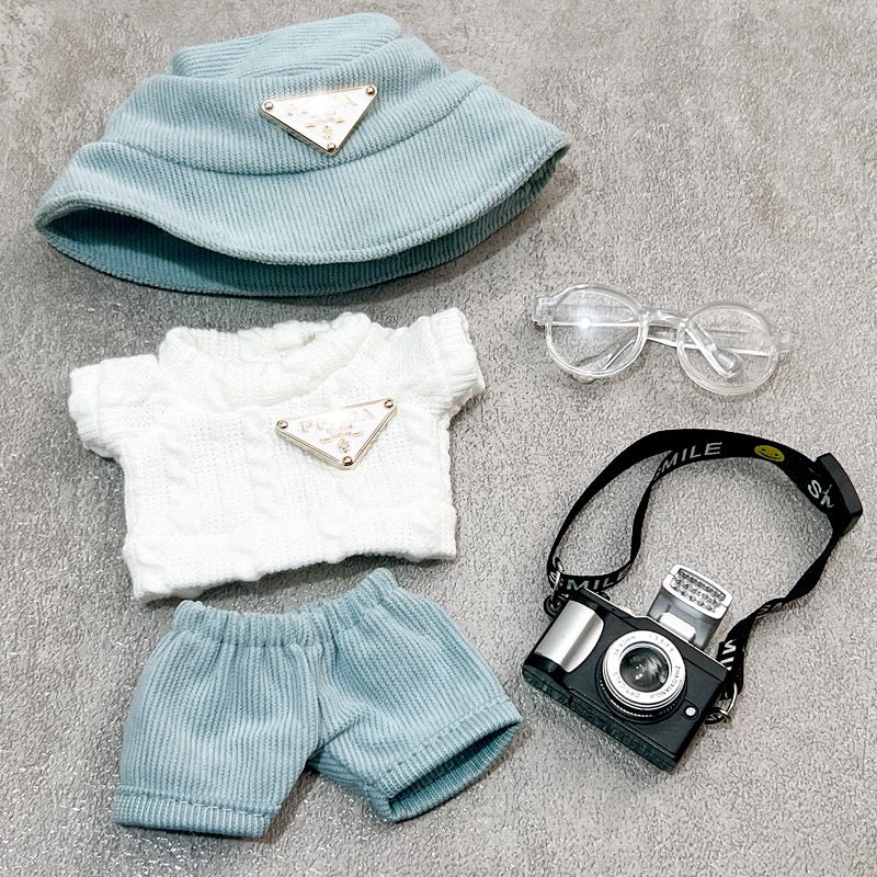 British Street Style Doll Outfit – Corduroy Hat, Shorts & Knit Sweater for 17cm Dolls