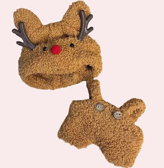 Fluffy brown reindeer-shaped pouch and comb